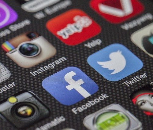Influencer kto to jest i jak sprawdza się w marketingu?
